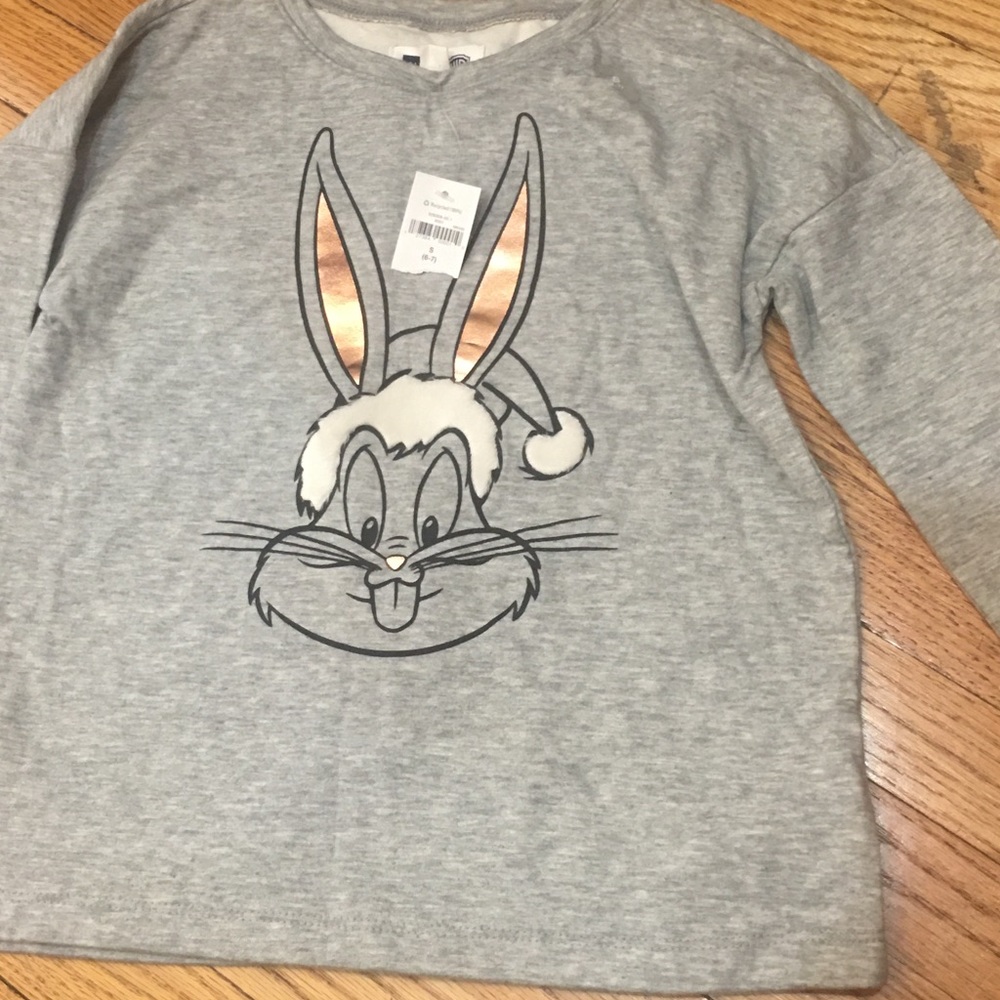 Vintage Gap long sleeve bugs bunny shirt😍😍.